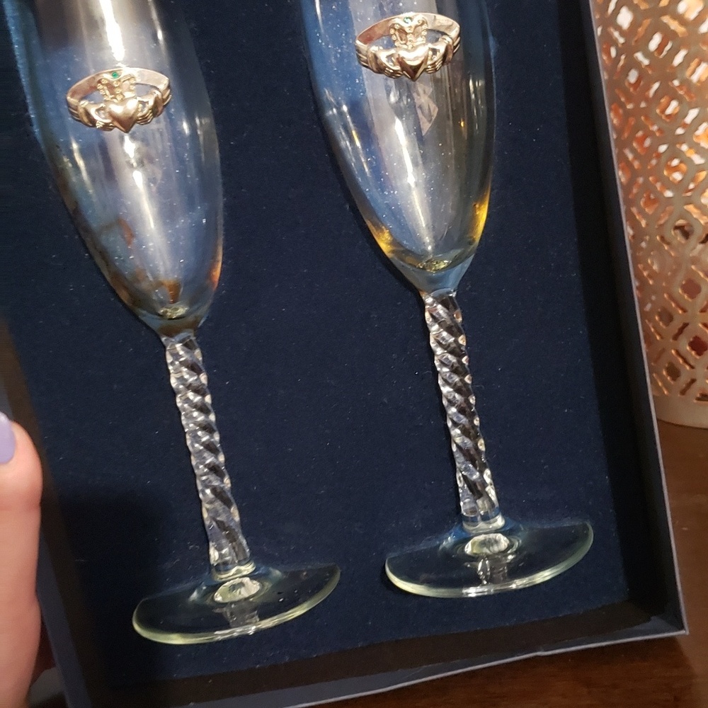 Wedding flutes